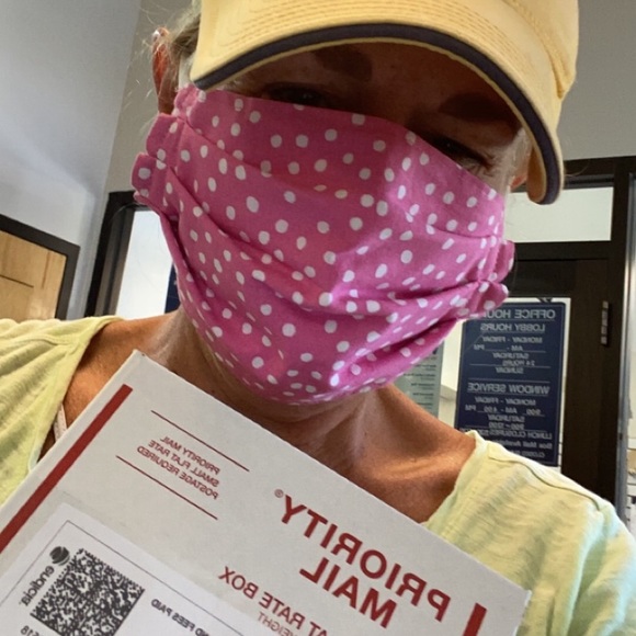 Meet your Posher, Lisa - Picture 4 of 4